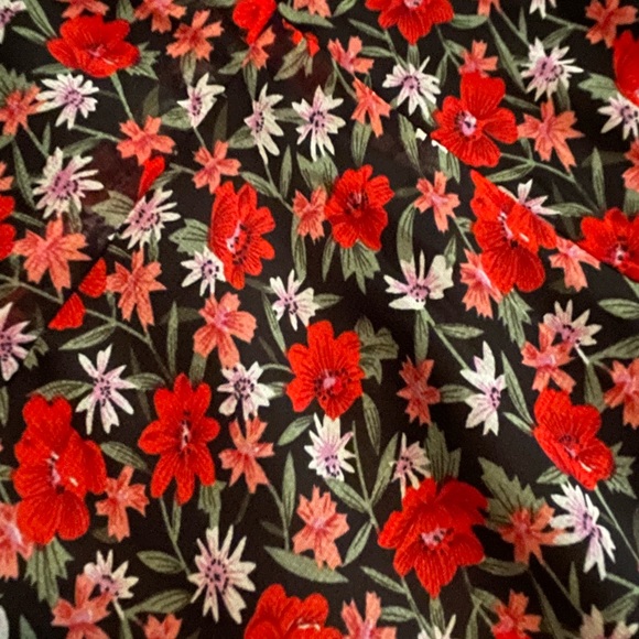 Misguided Red Floral Button Up Shirt Dress NWT 4 - Picture 5 of 9